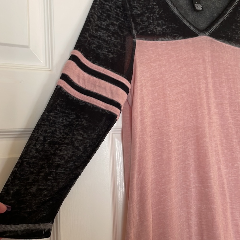 rue21 Top - Picture 4 of 5